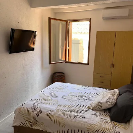 Vigneronne Appartement Vias